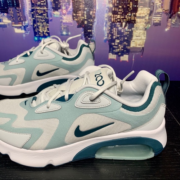 Nike air max 200 women’s - Picture 9 of 12